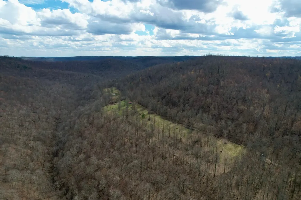 1657 Dry Hollow Road Monticello KY 42633