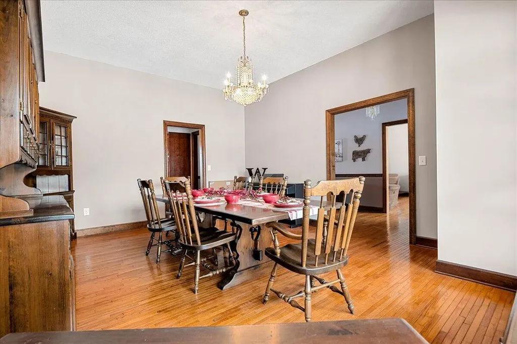 9256 Cumberland Falls Highway Corbin KY 40701