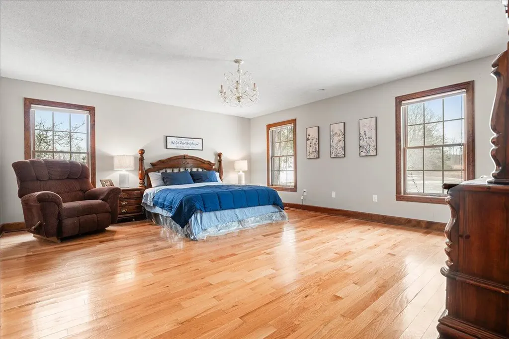 9256 Cumberland Falls Highway Corbin KY 40701