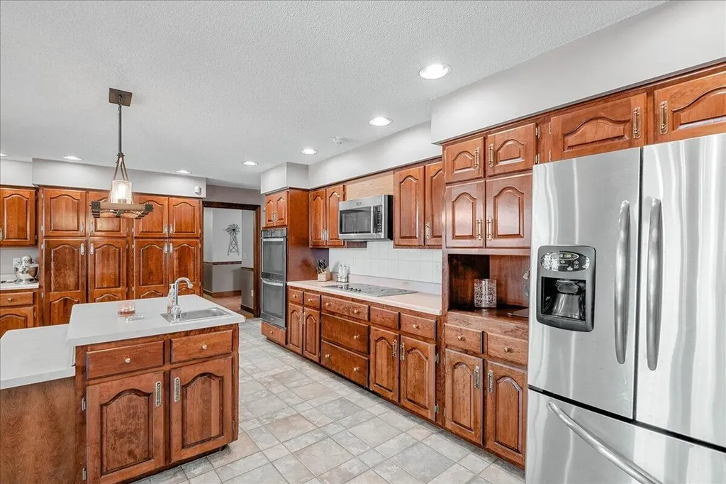 9256 Cumberland Falls Highway Corbin KY 40701