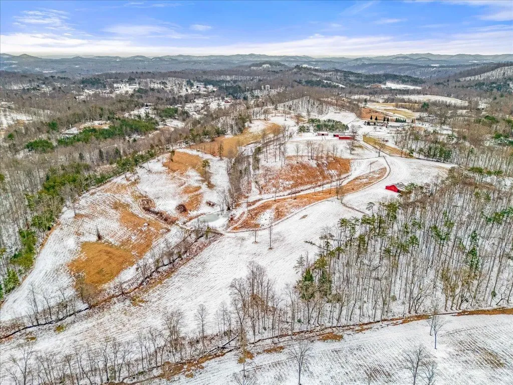 9256 Cumberland Falls Highway Corbin KY 40701