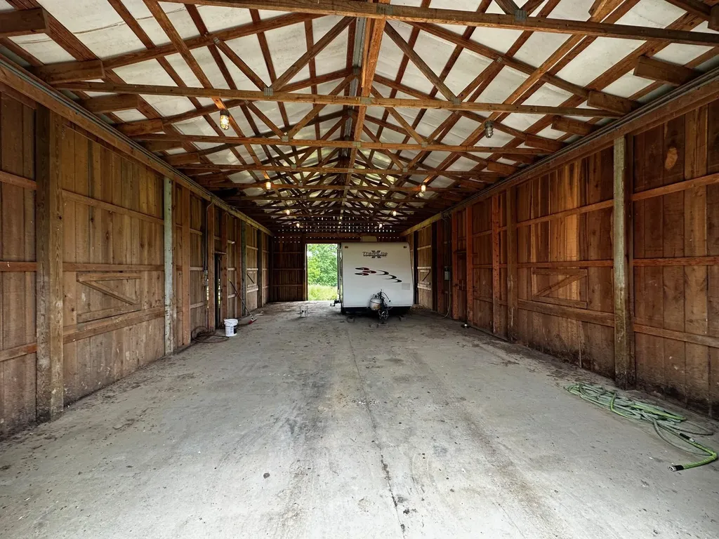 9256 Cumberland Falls Highway Corbin KY 40701