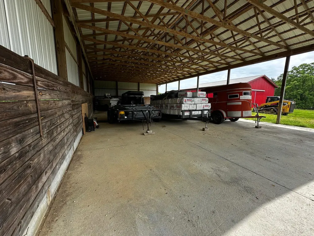 9256 Cumberland Falls Highway Corbin KY 40701