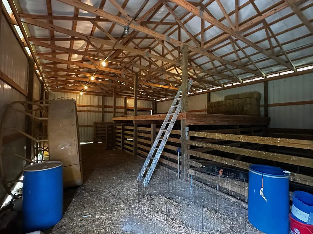 9256 Cumberland Falls Highway Corbin KY 40701