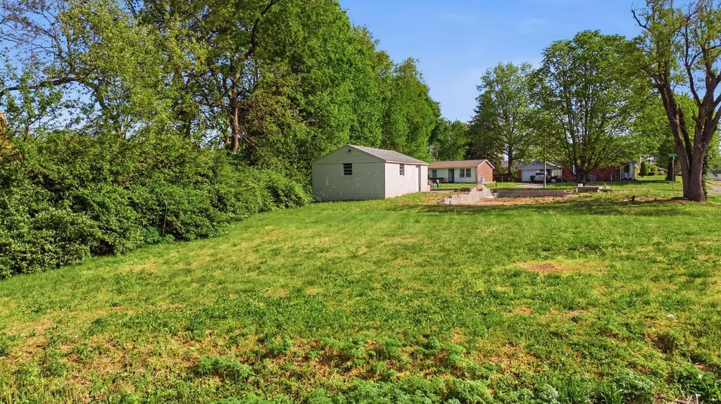 2339 Pierson Drive Lexington KY 40505