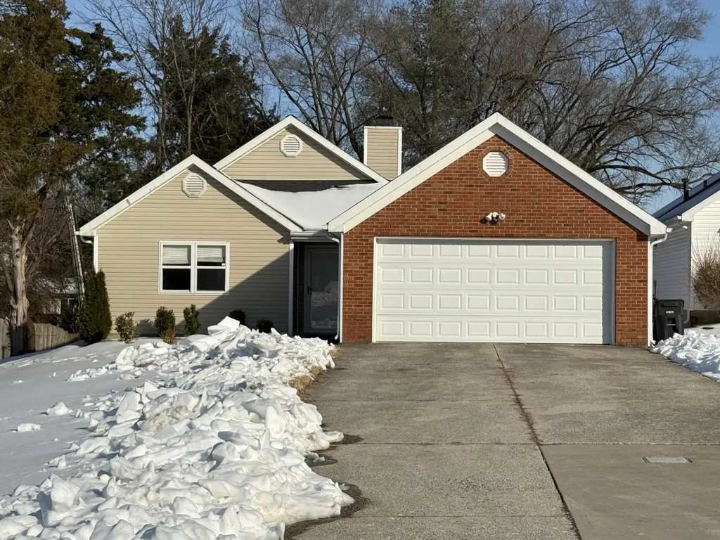 361 Garden Point Drive Frankfort KY 40601