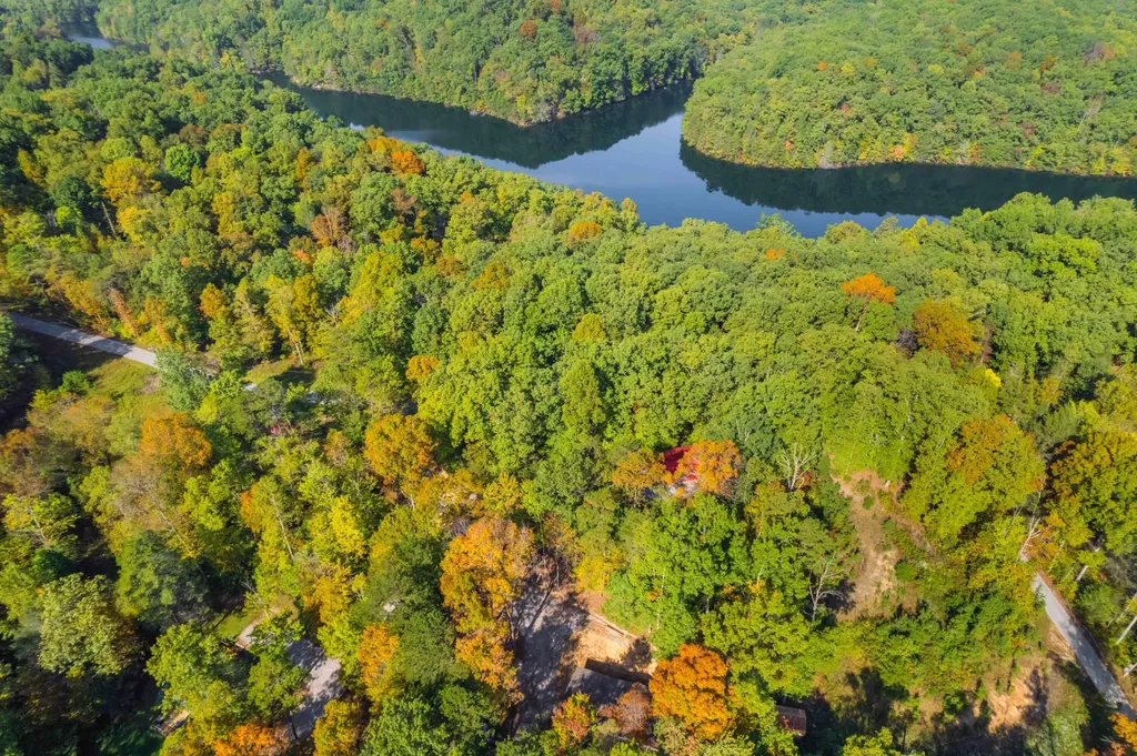 999 Rockcastle River Forestry Road East Bernstadt KY 40729
