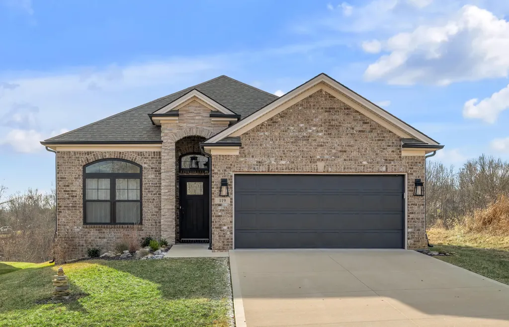 119 Hickory Grv Court Georgetown KY 40324