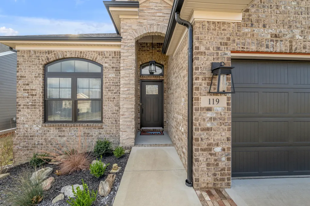 119 Hickory Grv Court Georgetown KY 40324