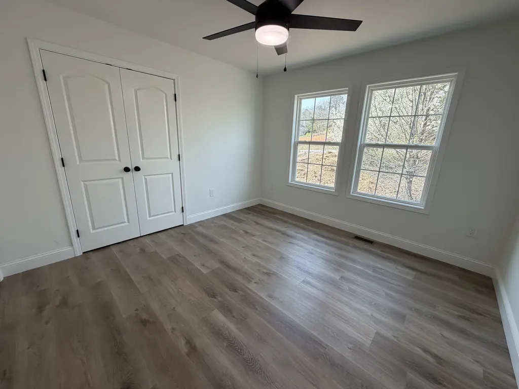 76 Autumn Drive London KY 40744