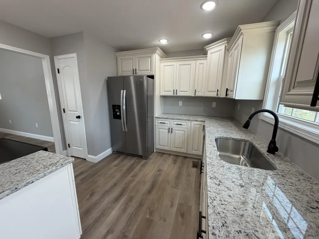 76 Autumn Drive London KY 40744