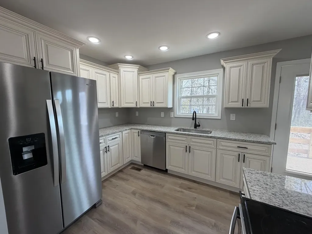 76 Autumn Drive London KY 40744