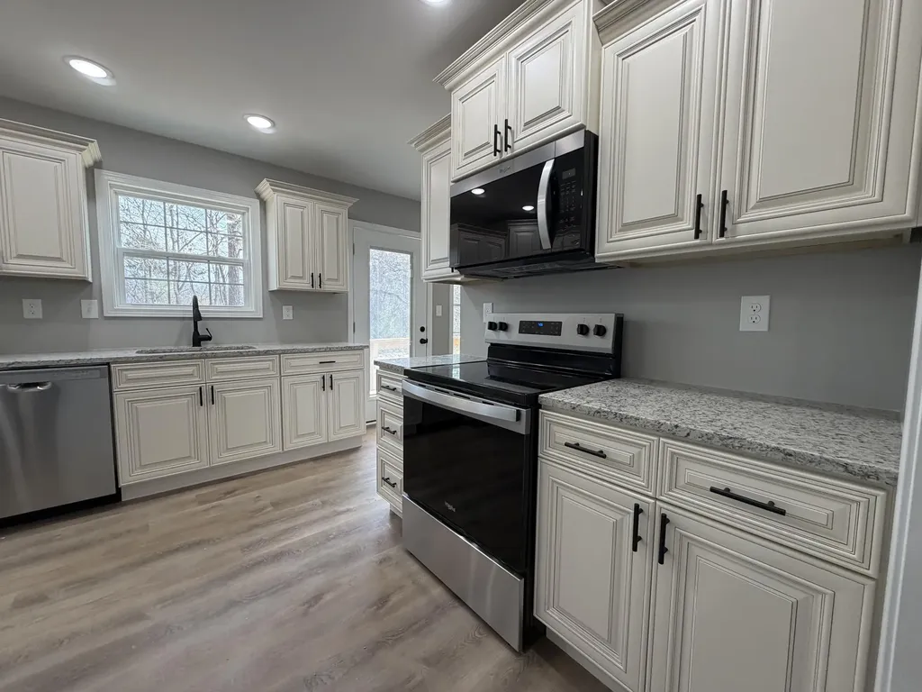 76 Autumn Drive London KY 40744