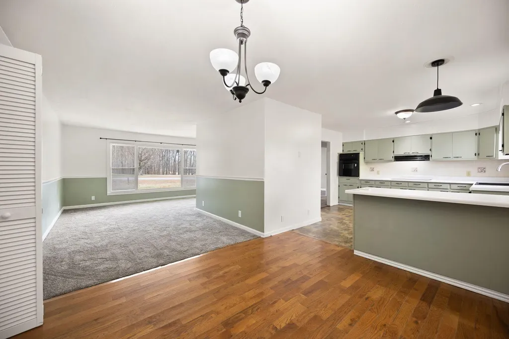 157 Shawnee Avenue Russell Springs KY 42642