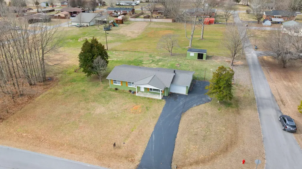157 Shawnee Avenue Russell Springs KY 42642