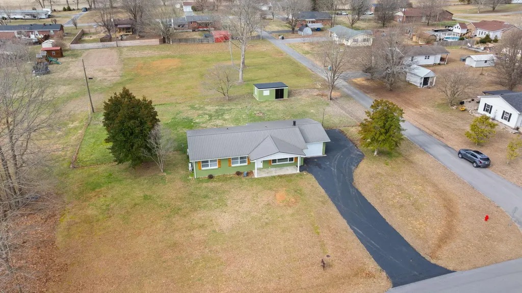 157 Shawnee Avenue Russell Springs KY 42642