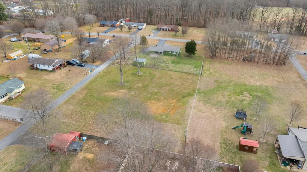 157 Shawnee Avenue Russell Springs KY 42642