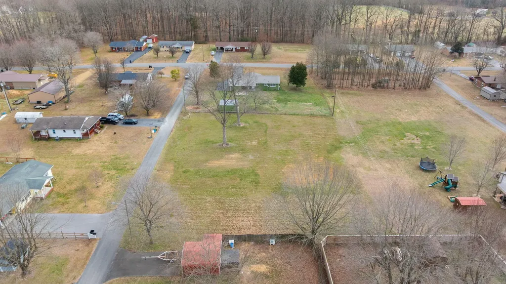 157 Shawnee Avenue Russell Springs KY 42642