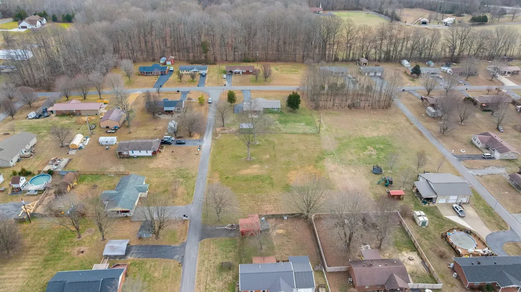 157 Shawnee Avenue Russell Springs KY 42642