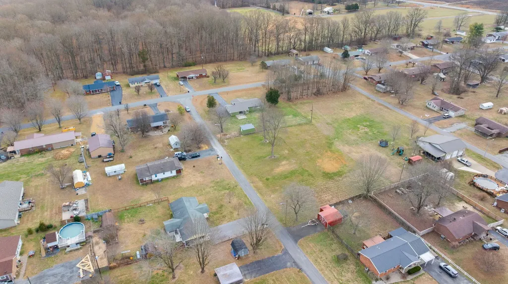 157 Shawnee Avenue Russell Springs KY 42642