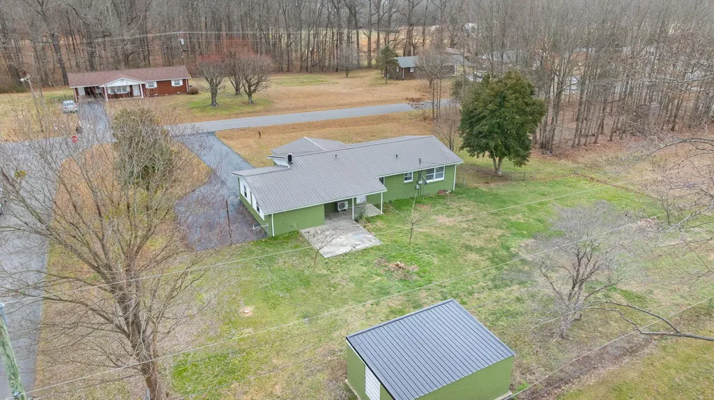157 Shawnee Avenue Russell Springs KY 42642