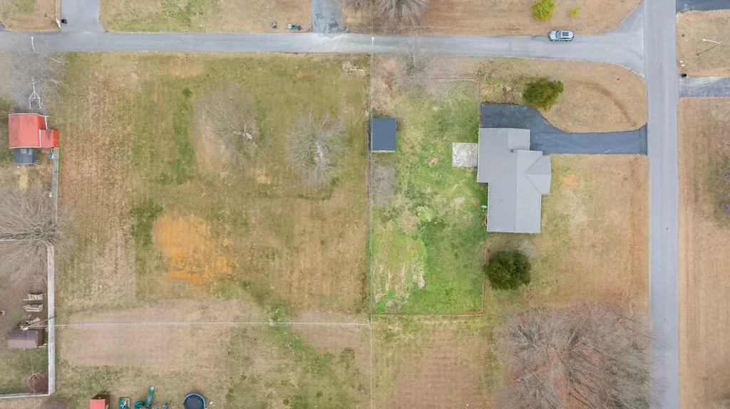 157 Shawnee Avenue Russell Springs KY 42642