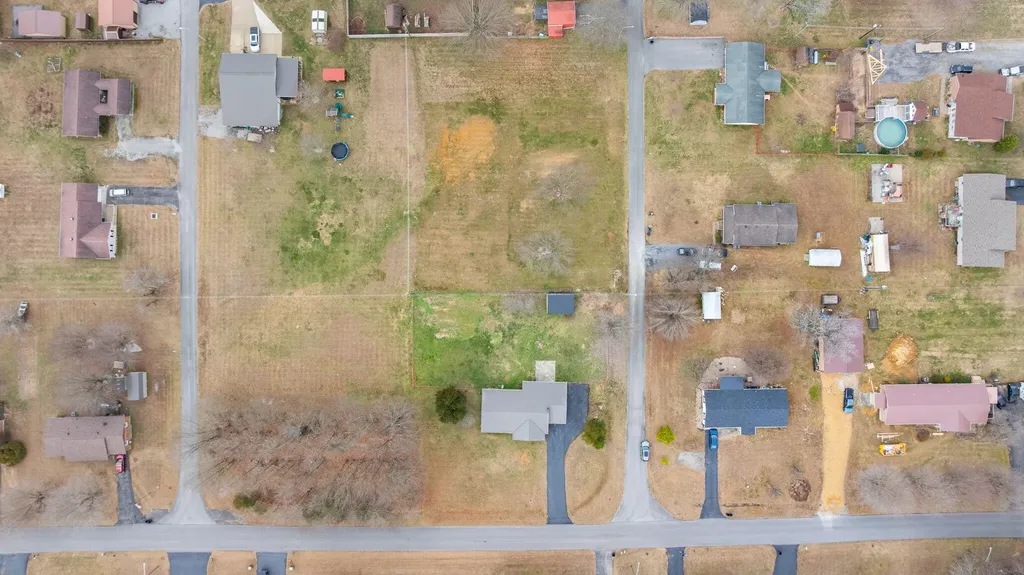 157 Shawnee Avenue Russell Springs KY 42642