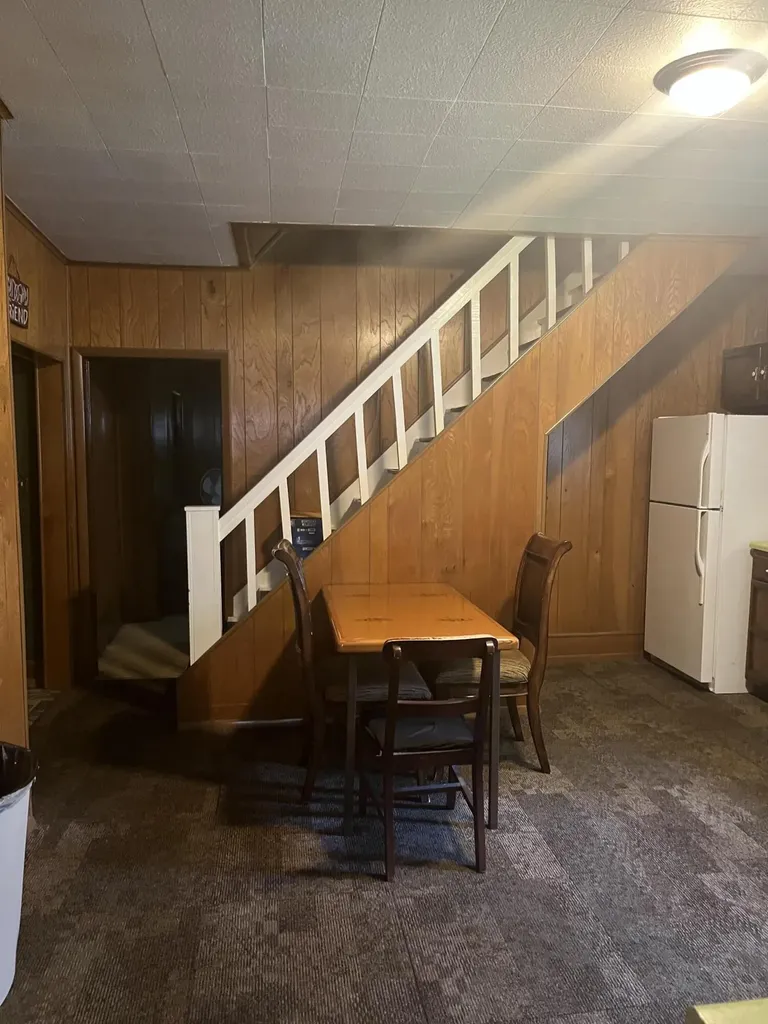 249 W Main Street Lynch KY 40855