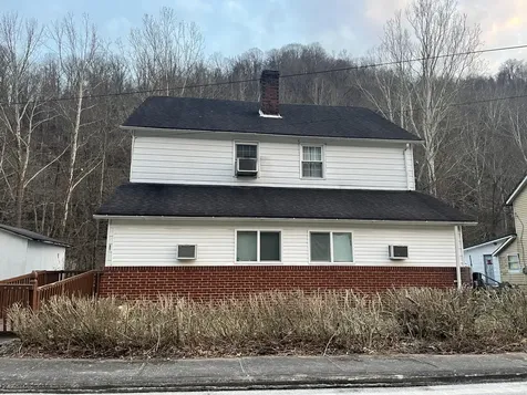 249 W Main Street Lynch KY 40855