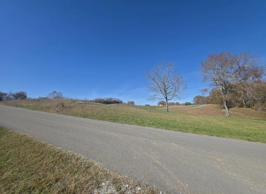 9A & 9b Keirsten Drive Nancy KY 42544