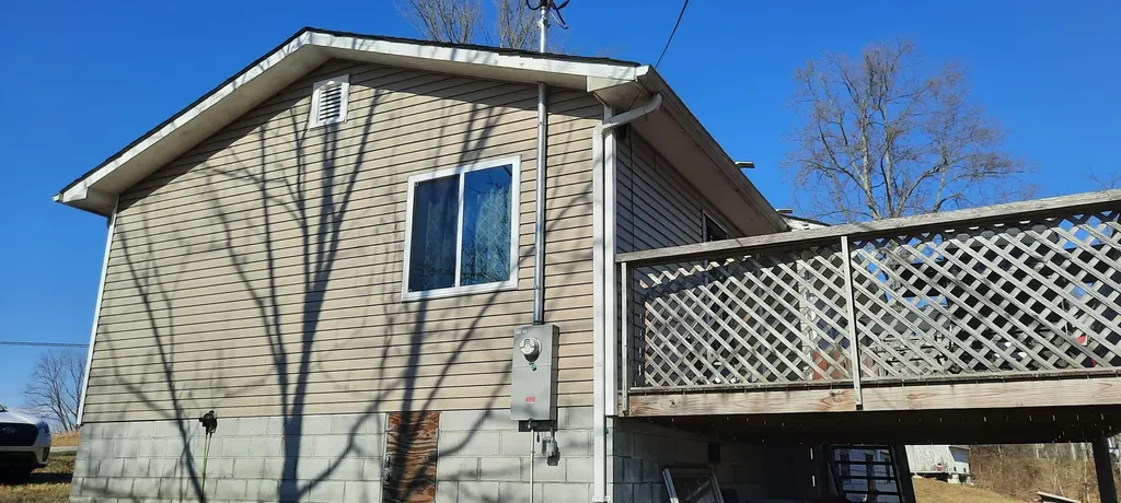 410 White Oak Road London KY 40741