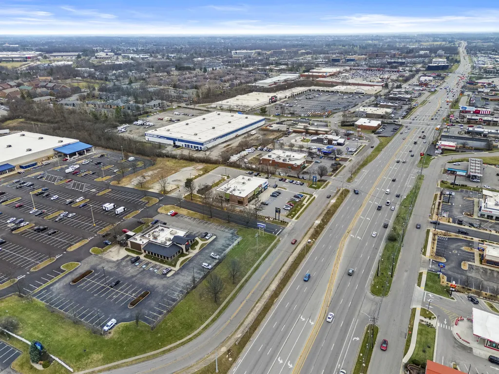 2887 Richmond Road Lexington KY 40509