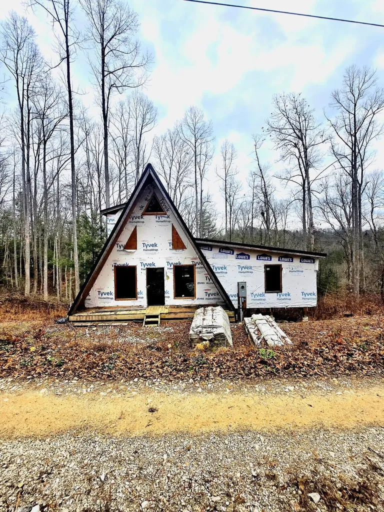 Lot 51 Victory Falls Road Campton KY 41301