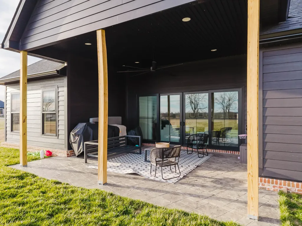 105 Wild Turkey Court Nicholasville KY 40356