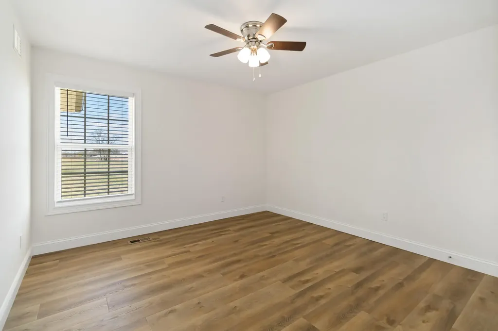 169 Central Park Avenue Berea KY 40403