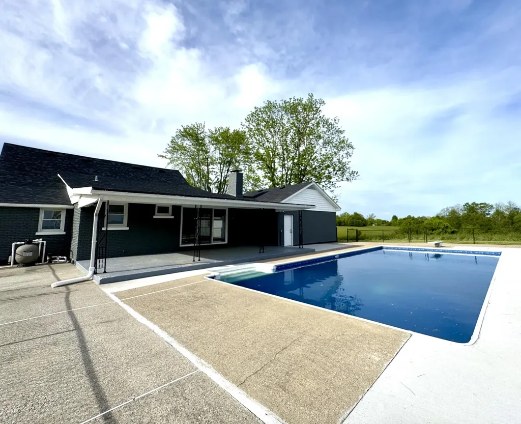 981 Mule Shed Lane Richmond KY 40475