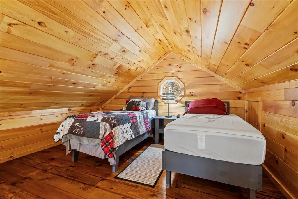 16 Hickory Lane Campton KY 41301