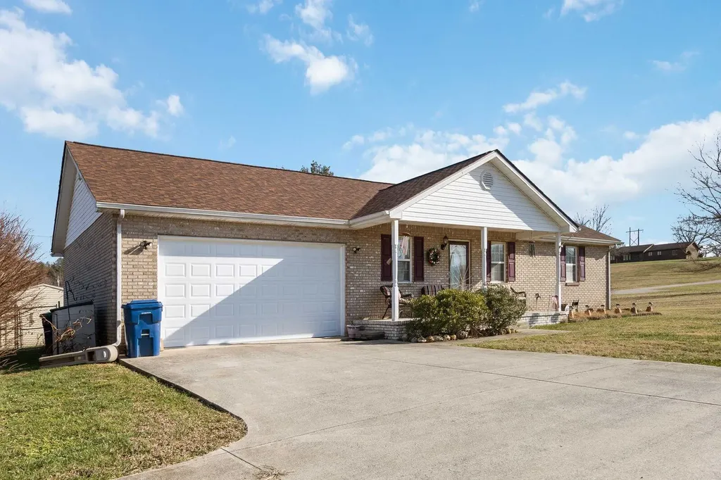 3938 North Highway 1247 Somerset KY 42503