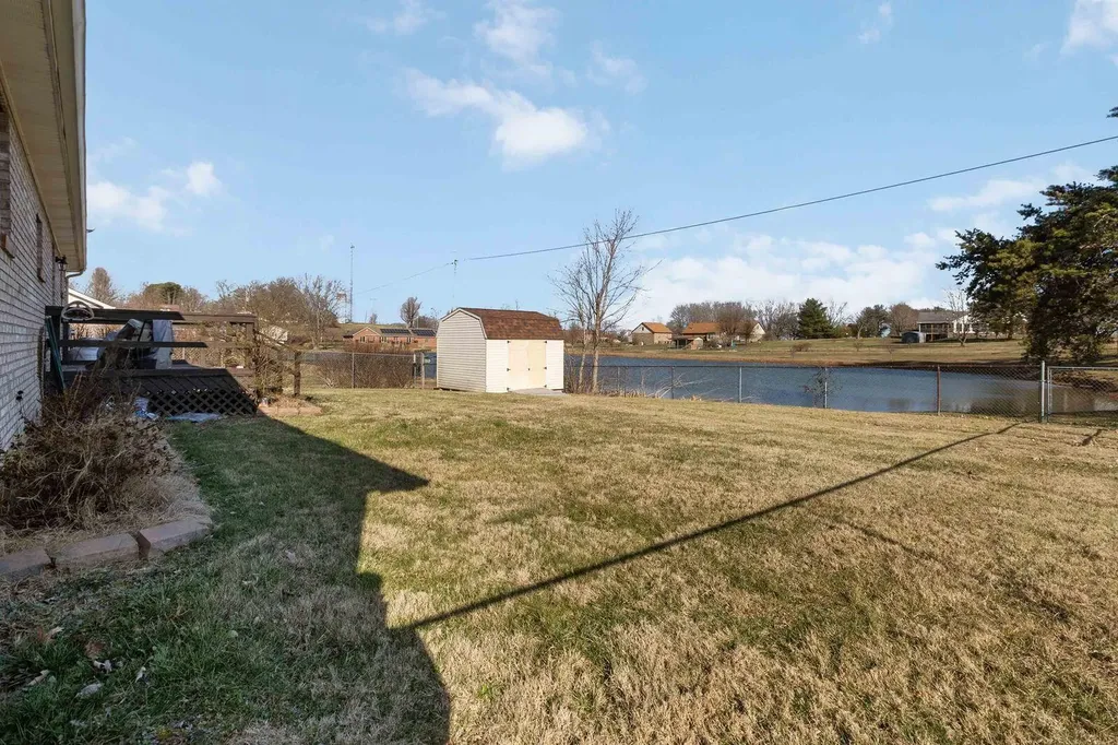 3938 North Highway 1247 Somerset KY 42503