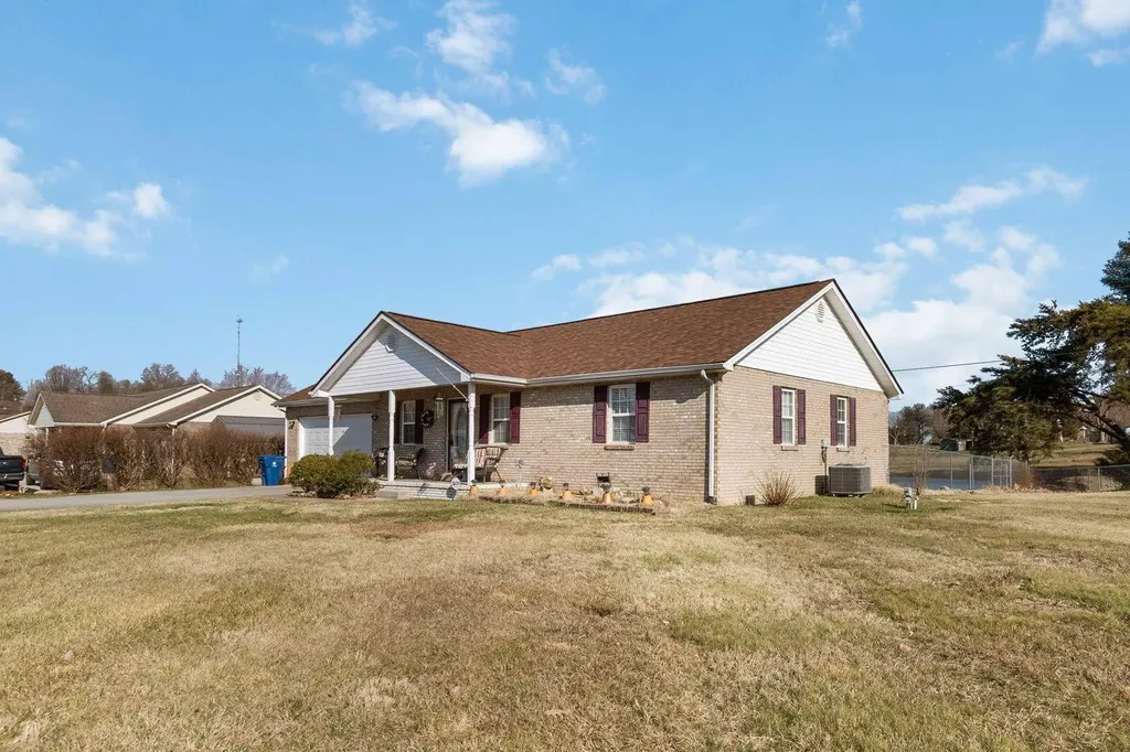 3938 North Highway 1247 Somerset KY 42503