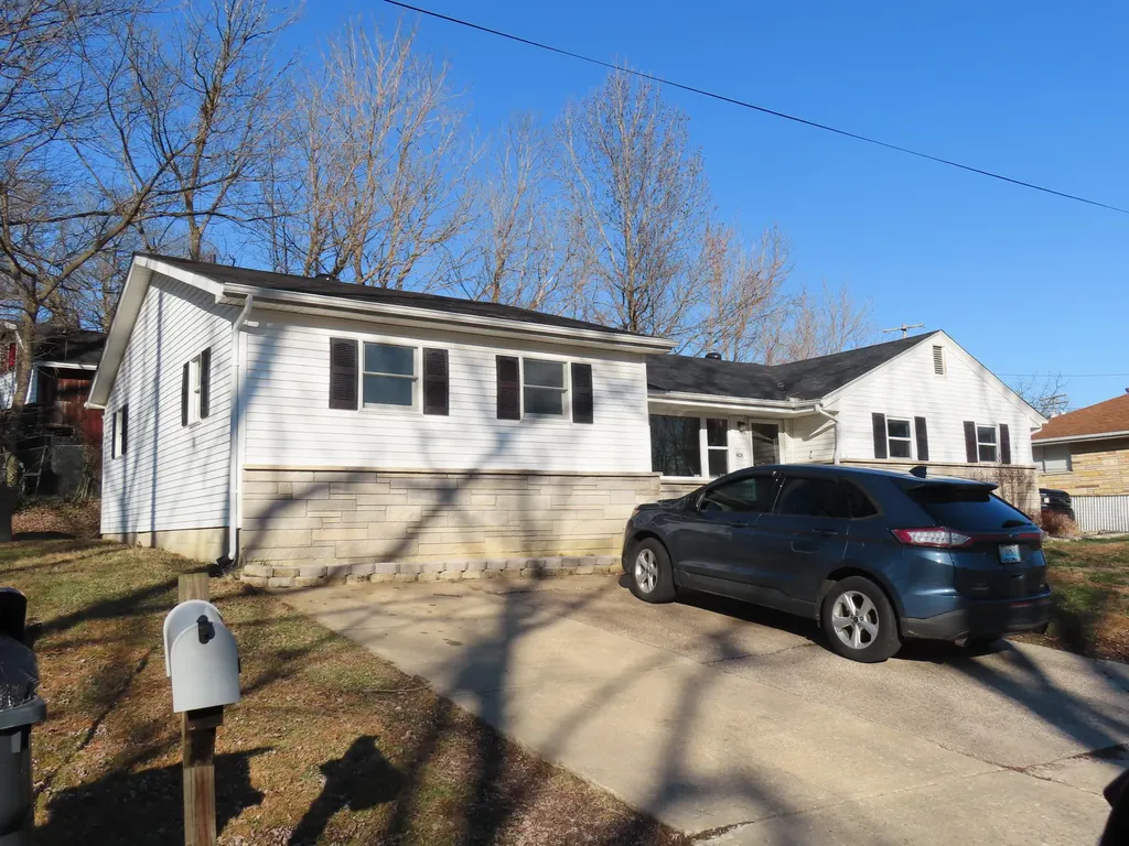 408 S Willow Drive Morehead KY 40351