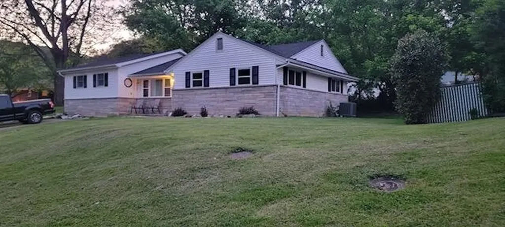 408 S Willow Drive Morehead KY 40351