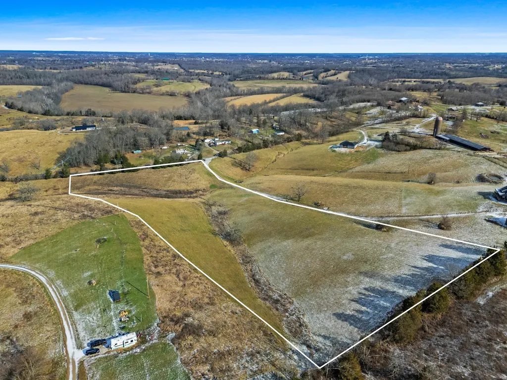 2011 Mill Creek Pike Lawrenceburg KY 40342