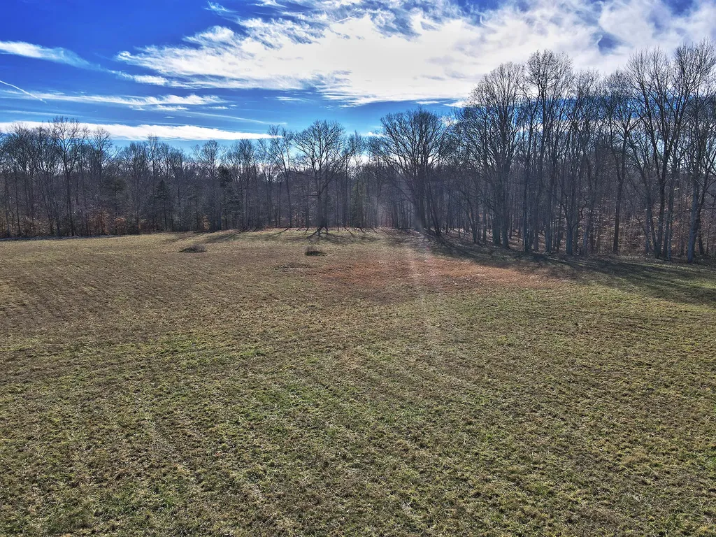 54 Dockery Road Russell Springs KY 42642