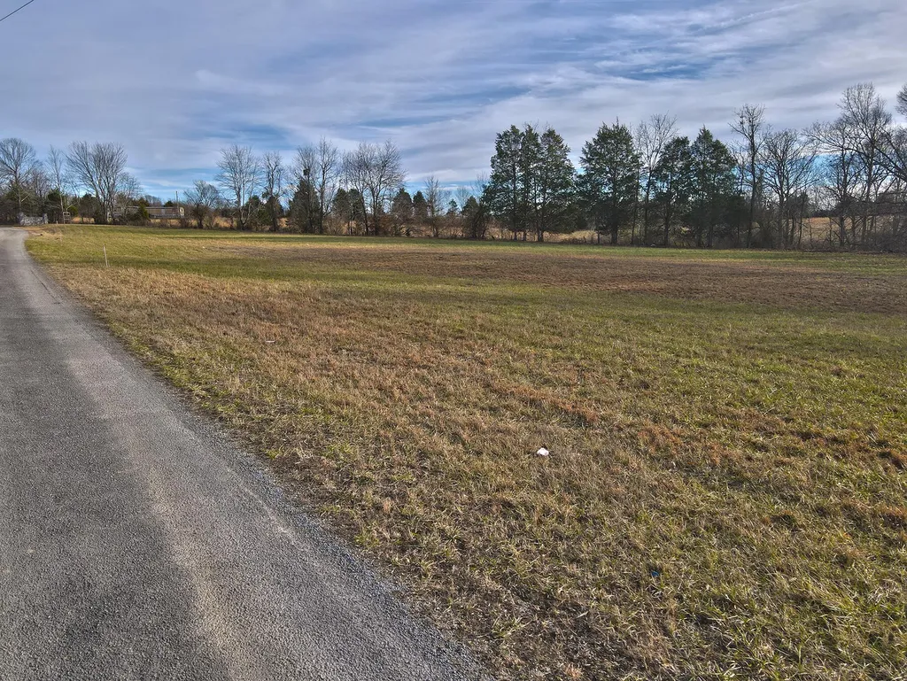 54 Dockery Road Russell Springs KY 42642