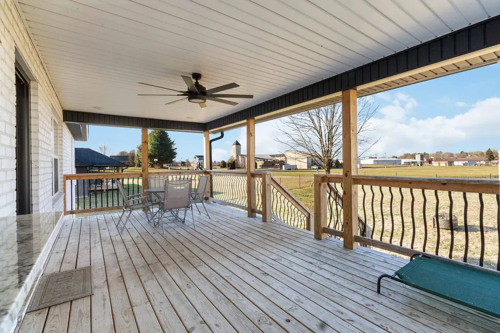 179 Clear Lake Drive Somerset KY 42503