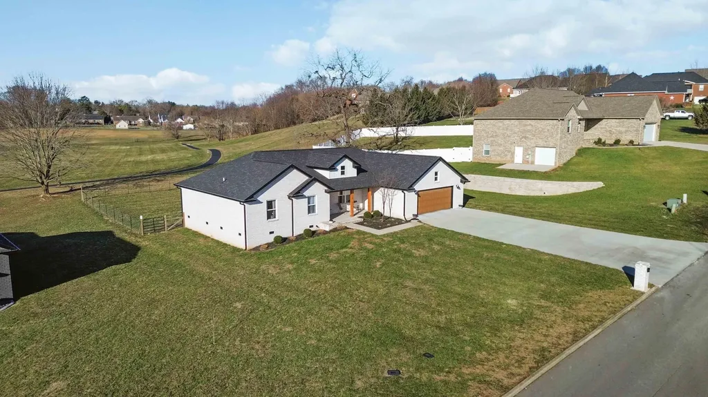 179 Clear Lake Drive Somerset KY 42503