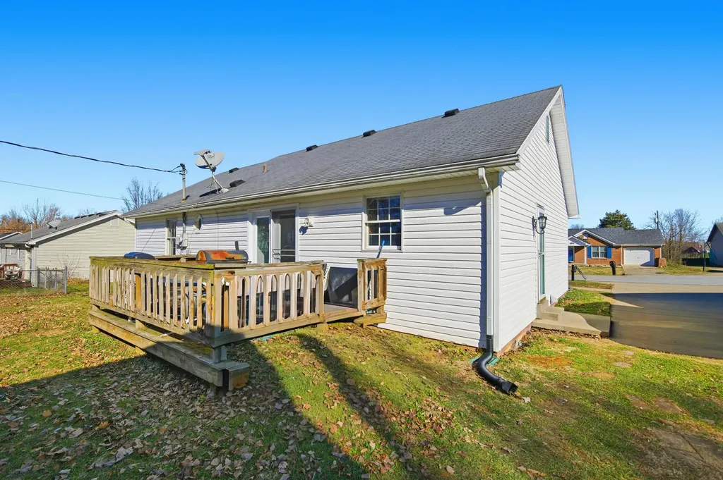 1030 Butler Drive Lawrenceburg KY 40342