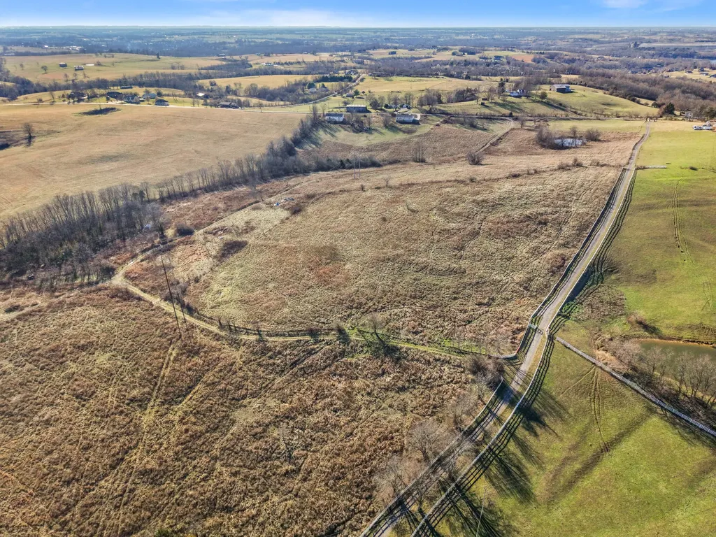 2458 High Bridge Road Lancaster KY 40444