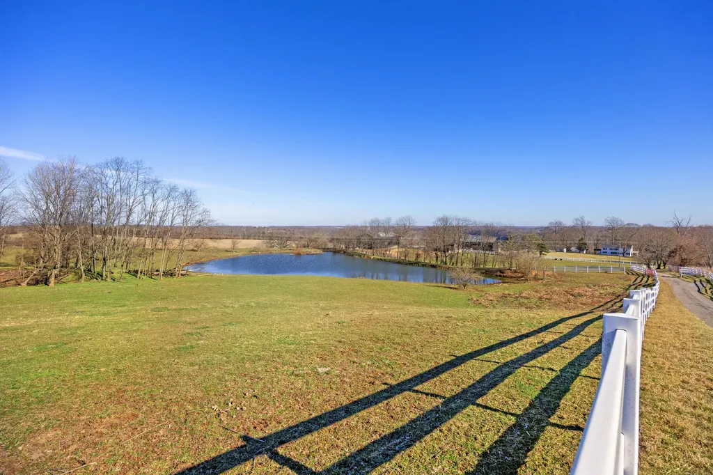 2458 High Bridge Road Lancaster KY 40444